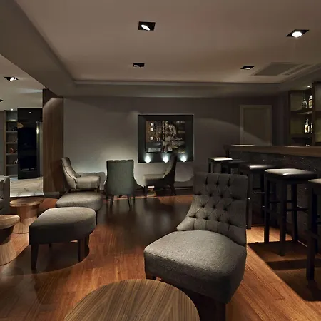 Hotel Lapis &