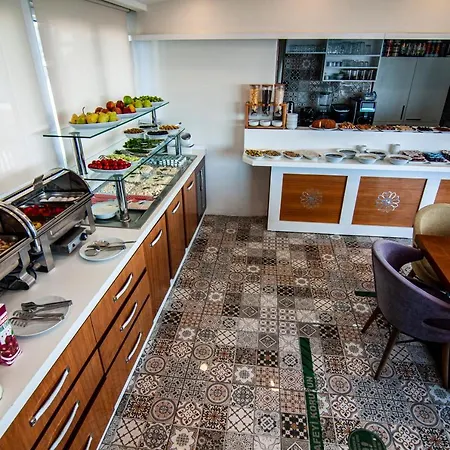 Lapis & 3* Istanbulská provincie