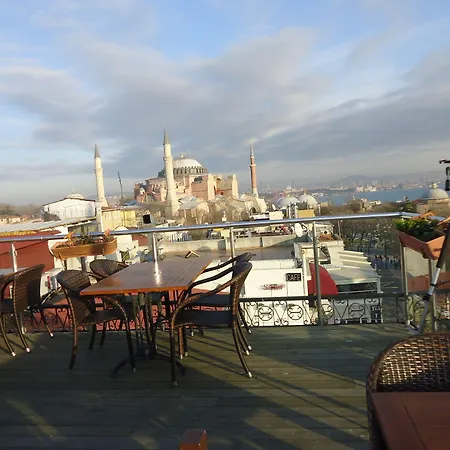 Lapis & 3* Istanbulská provincie