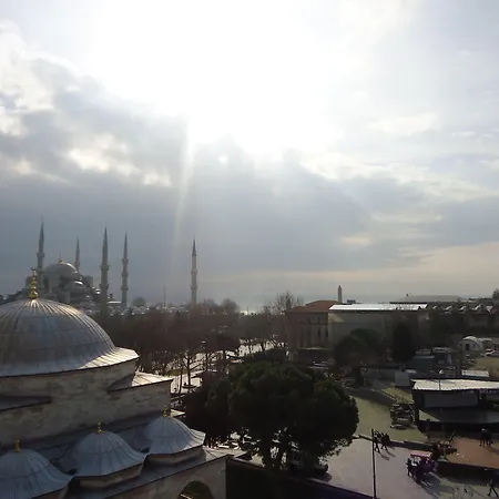 Lapis & Istanbul