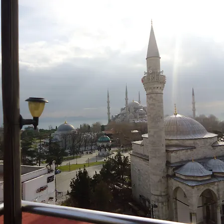 Lapis & Istanbul